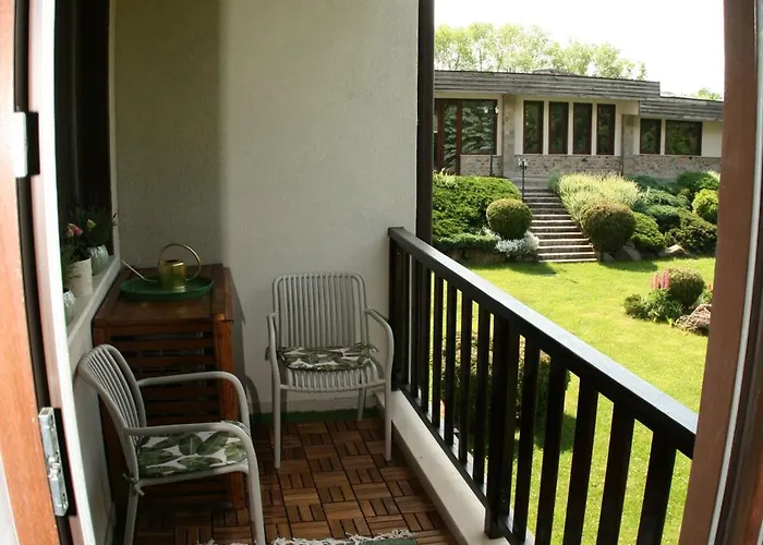 дара * סמוליאן